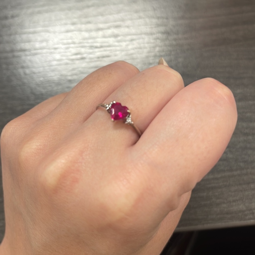10k White Gold Genuine Ruby & Diamond Heart Ring - Picture 3 of 6